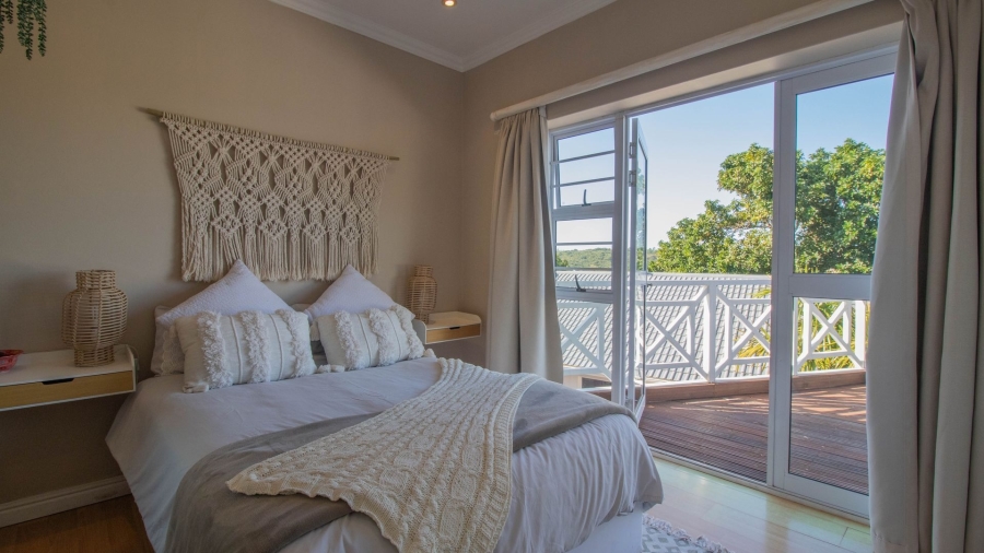 6 Bedroom Property for Sale in Beacon Bay Eastern Cape
